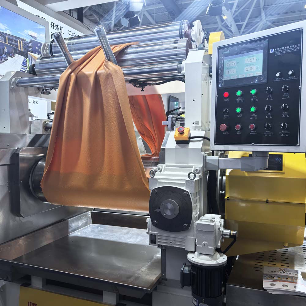 14寸 橡膠開煉機(jī) 硅膠開煉機(jī)